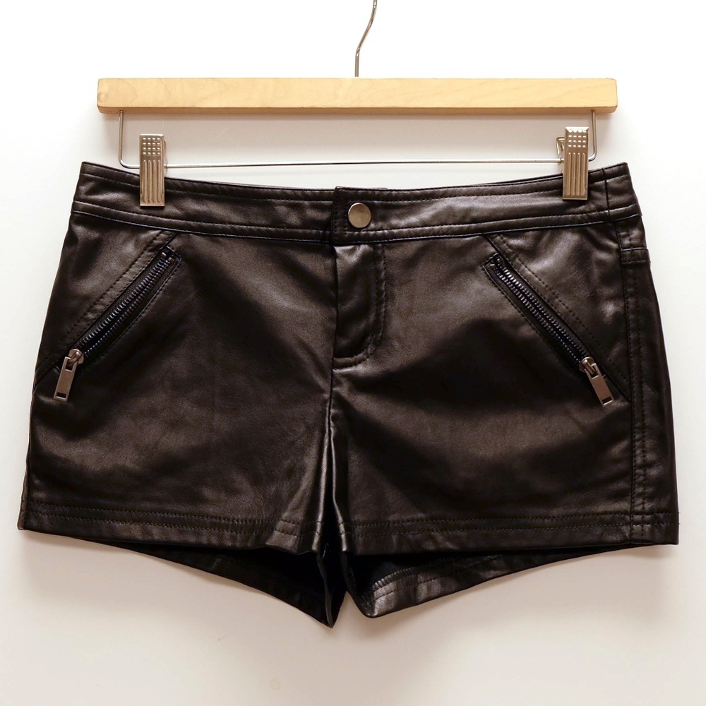 Forever 21 Vegan Leather Shorts Sz S
